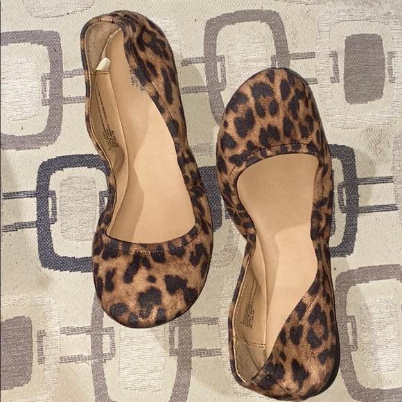 Mossimo Supply Co. Shoes - Mossimo Leopard pattern flats. 8